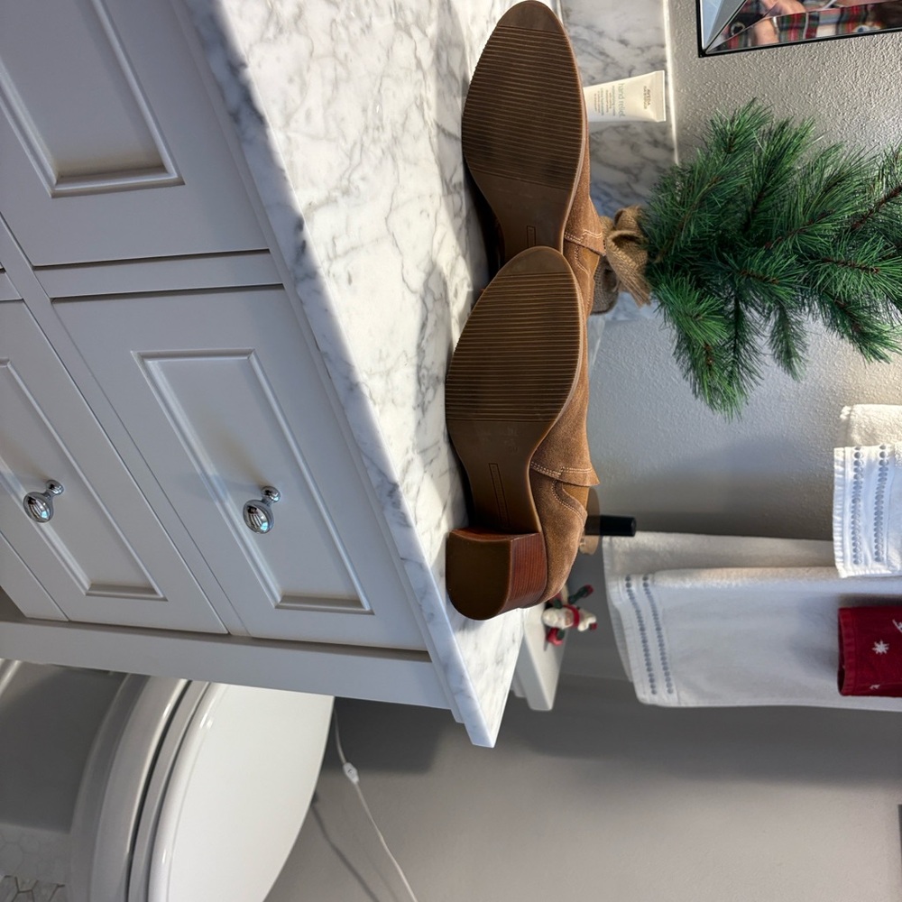 Tommy Hilfiger Tan Ankle Booties - Picture 5 of 5